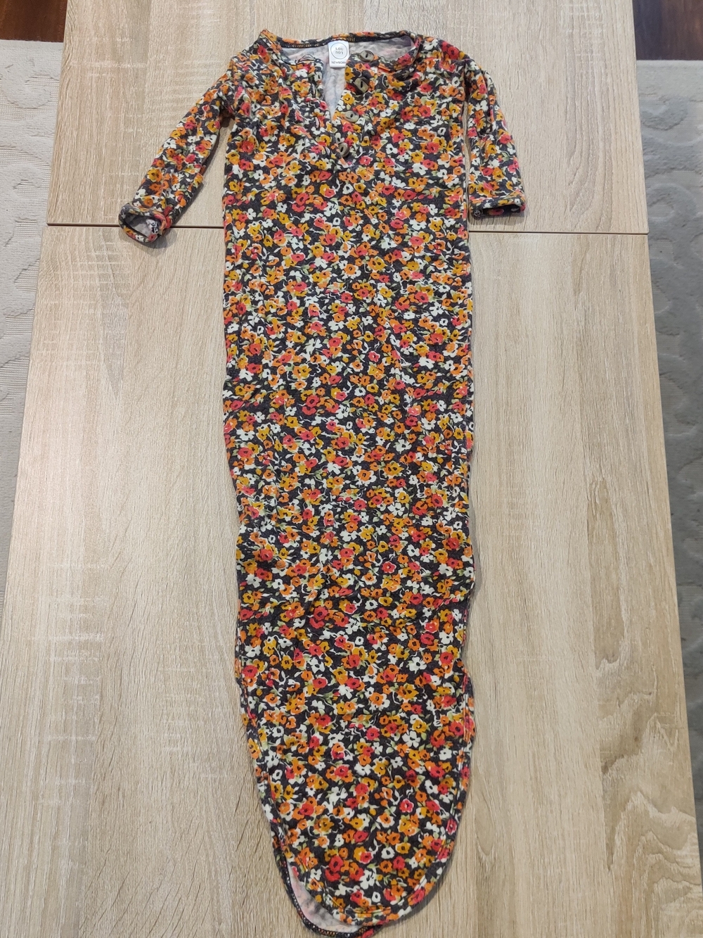 Lou Lou & Company Floral Long sleeve Knitted Gown Size Newborn